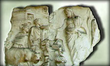 Eneas hace un sacrificio a los Penates, relieve del Ara Pacis, Roma