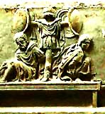 Prisioneros bajo los trofeos, detalle del friso del templo de Apolo Sosio, en el teatro Marcelo (c. 20 a. C.), Museos Capitolinos, Roma. 